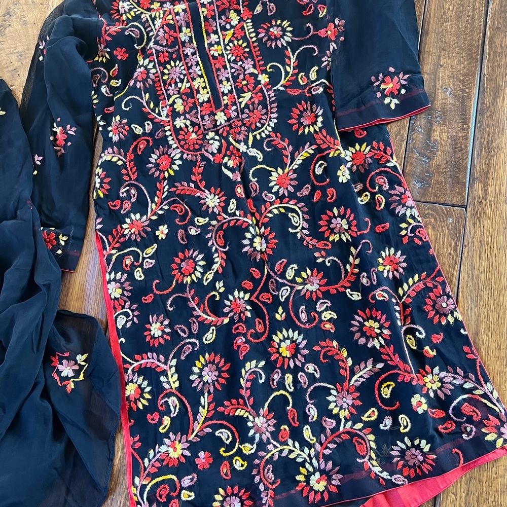 New - Picture 3 of 10